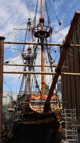 Golden Hinde