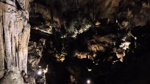 Tropsteinhöhle von Nerja (2023