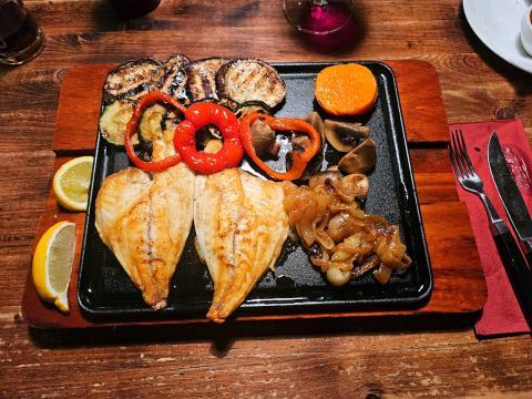 Los Polistas - Dorade (2025)