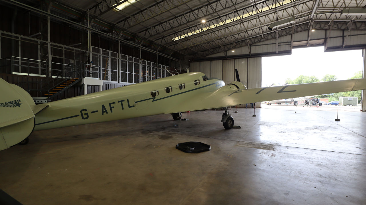 Lockheed 12A Electra Junior