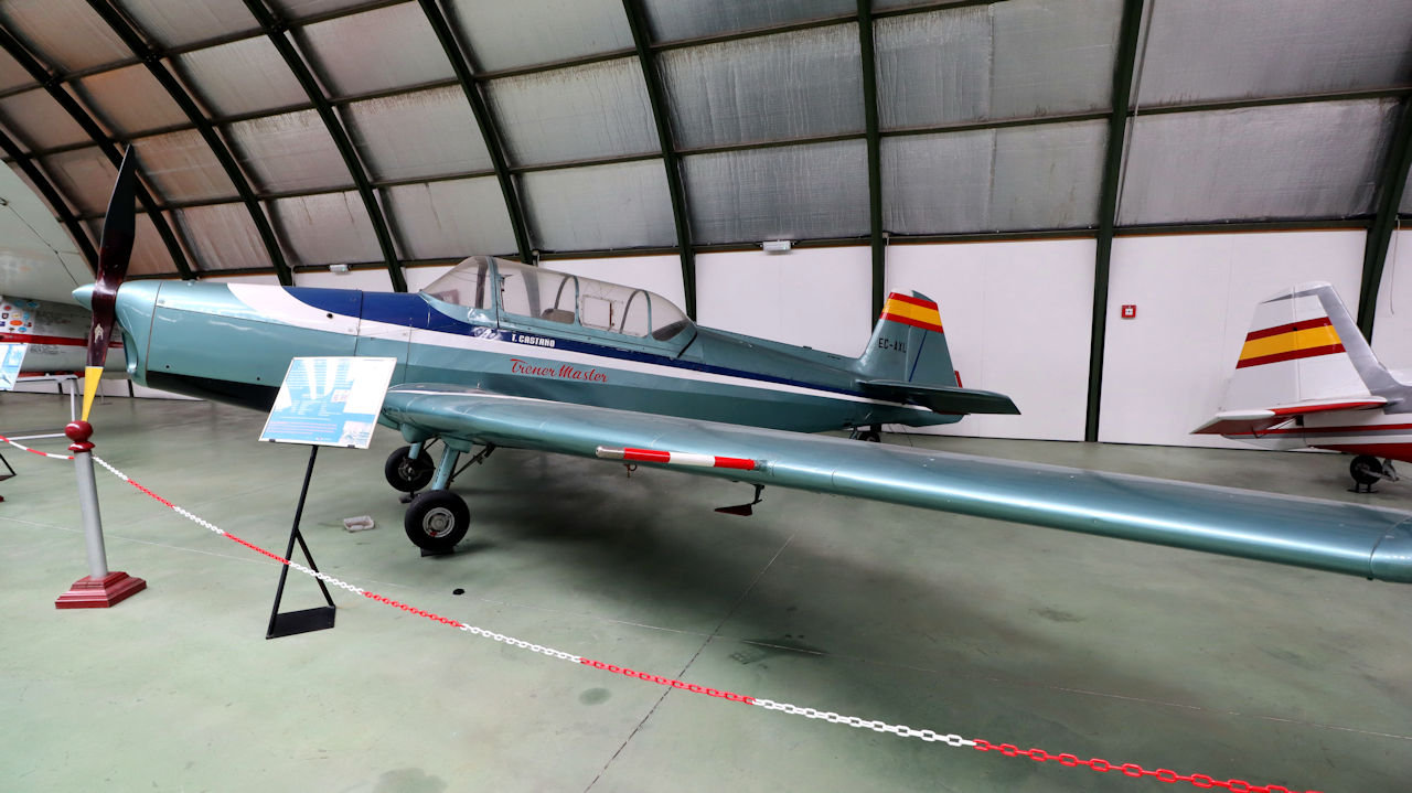 Zlín Z-26